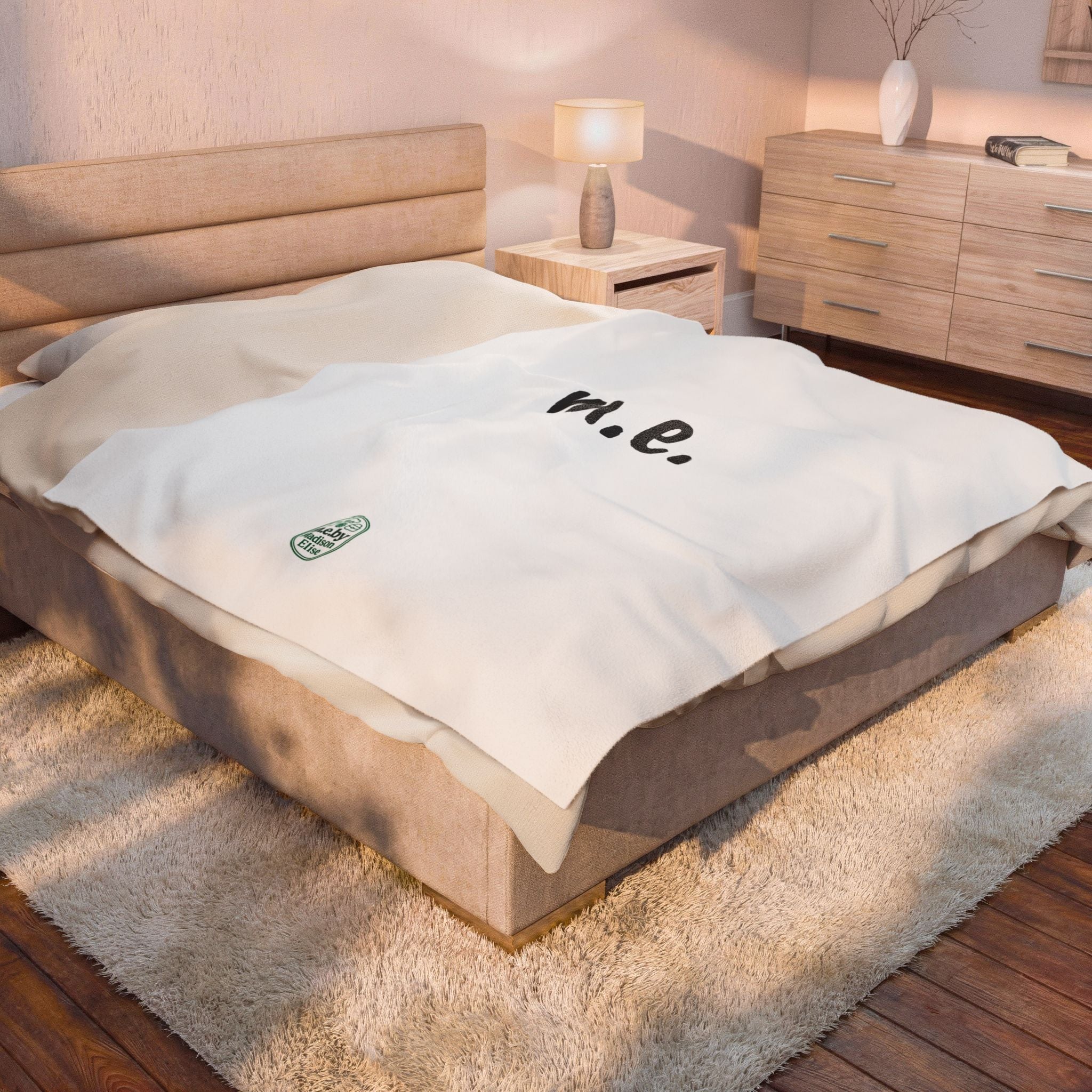 Blanket - m.e. - Velveteen Cozy Plush Throw