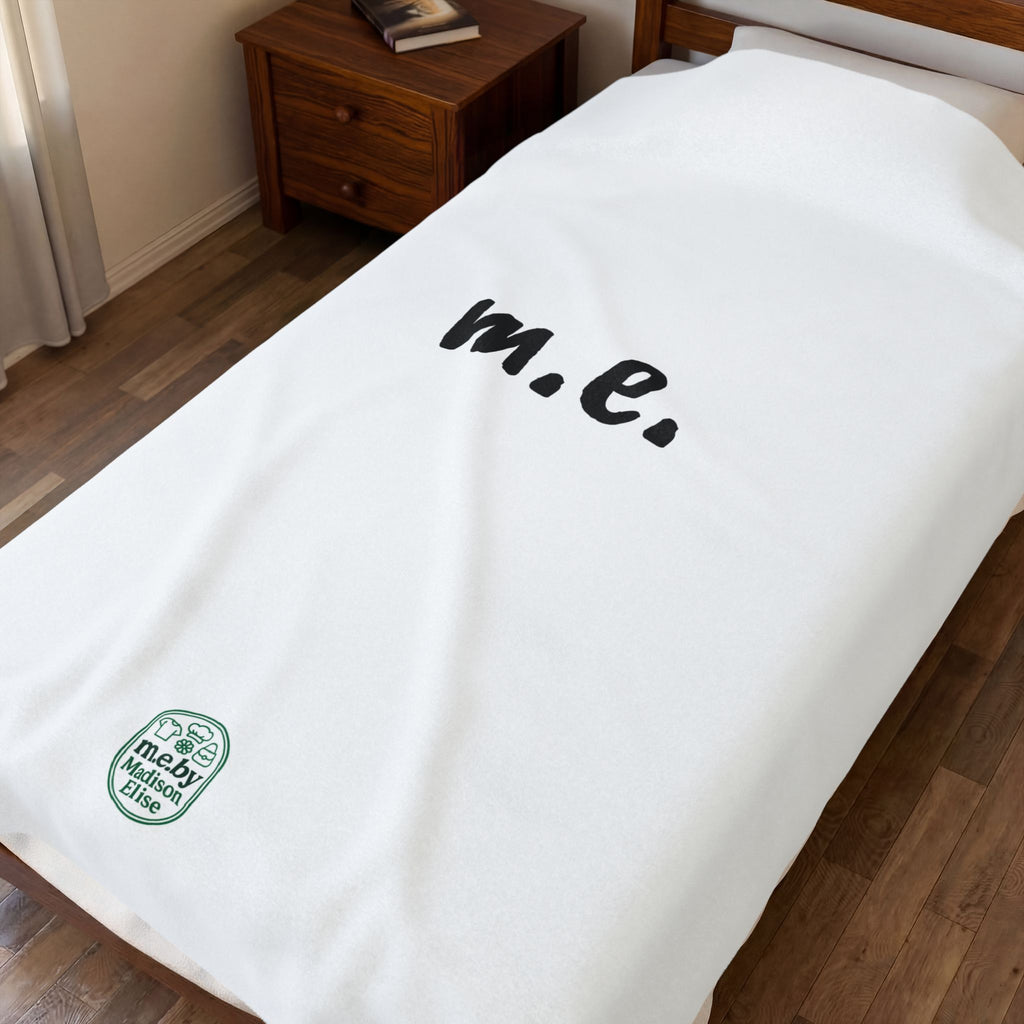 Blanket - m.e. - Velveteen Cozy Plush Throw